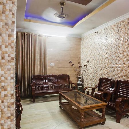 ميروت Hotel Grant Deluxe المظهر الخارجي الصورة